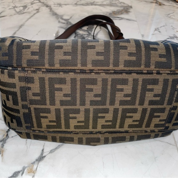 Vintage Fendi Zucca FF logo tote handbag - Picture 5 of 15